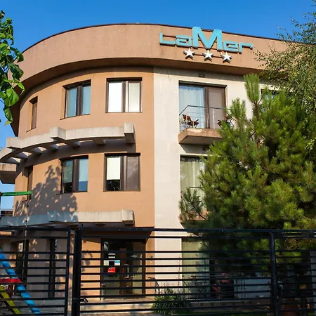 게스트하우스 La 3*