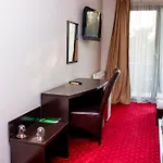 Pensiune La 3*