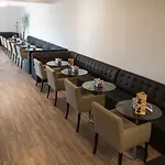 La Pensiune 3*