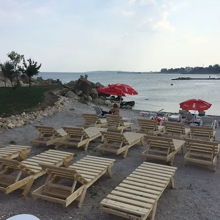 Guest house La Eforie Nord