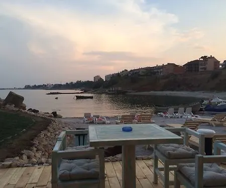 La Guest house 3*